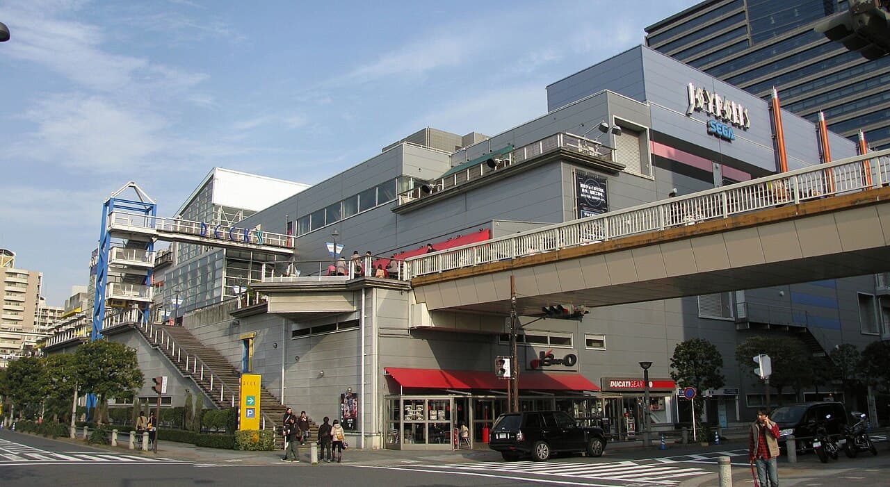 東京ジョイポリスが入るデックス東京ビーチ